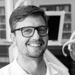 MUDr. Petr Kořínek, endodontic specialist